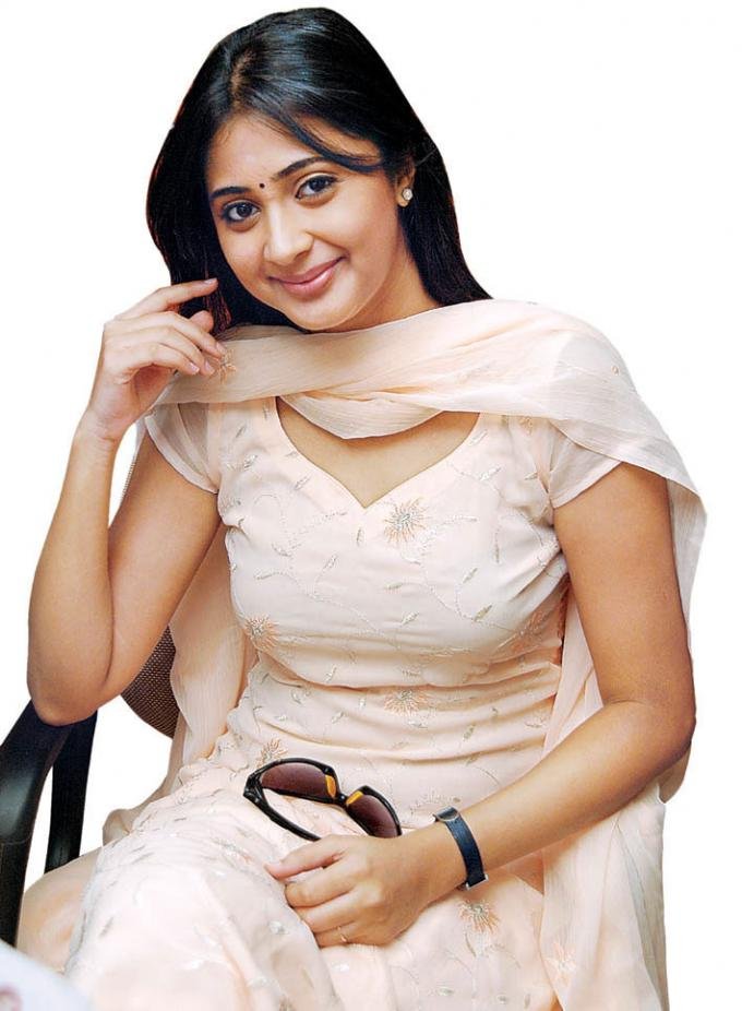 Kanika Malhotra Profile Pic