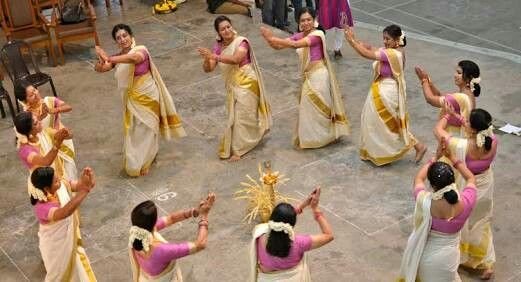 Kerala Dancing Moments Profile Pic