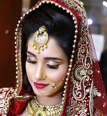 Professional Makeup by Shweta Hasija Profile Pic