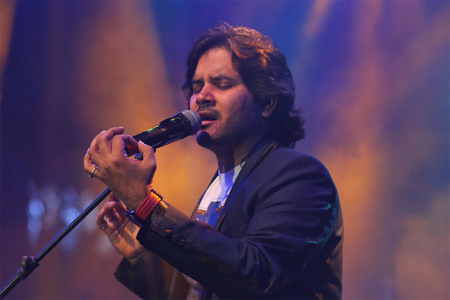 Sufi Singer Sonal Shah Profile Pic